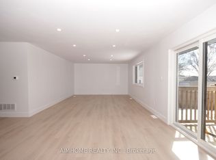 1162 Nelson St, Oshawa, ON L1H5P2