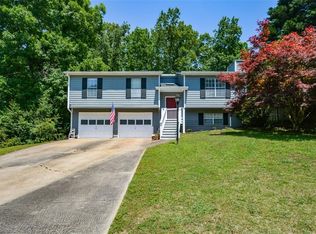 2830 Pine Meadow Dr, Marietta, GA 30066