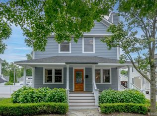 326 Highland Ave, Rochester, MI 48307