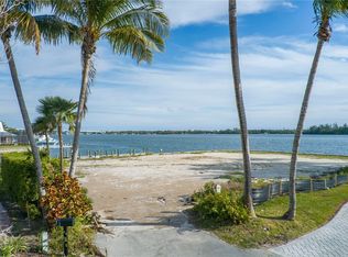 3 Sailfish Rd, Vero Beach, FL 32960