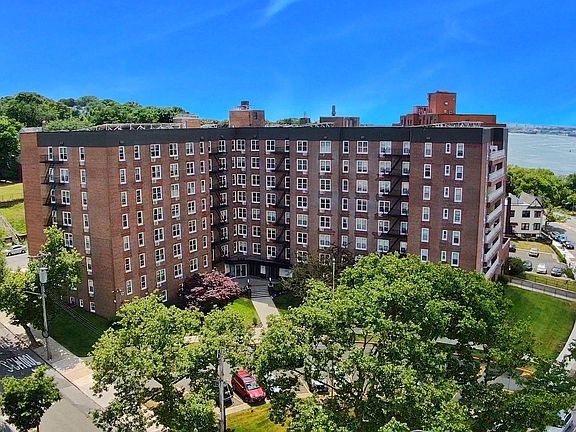 3rd image of 350 Richmond Ter APT 5E