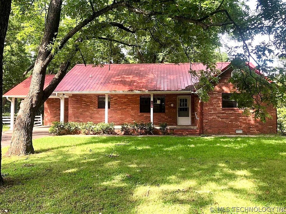 1st image of 101 Park Dr