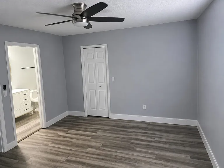 12677 Somerset Oaks St — Photo 2