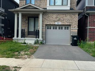32 Crossmore Cres, Cambridge, ON N1S0C7