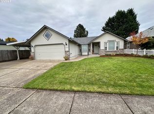 4727 Sedona Dr, Eugene, OR 97404