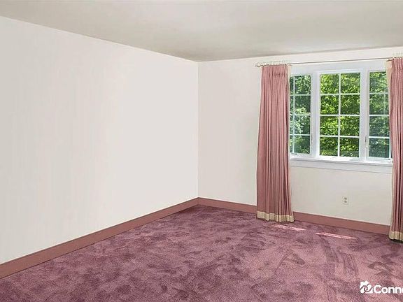 4th image of 1057 Crossing Farm Ln