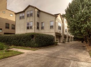 2424 Charleston St #B, Houston, TX 77021