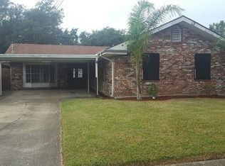 202 E Grand Hommes St, Chalmette, LA 70043