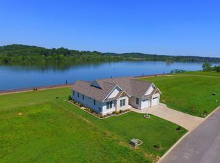 791 Charleston Light, Loudon, TN 37774