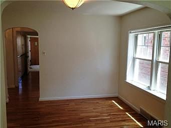 4th image of 3546 Jamieson Ave