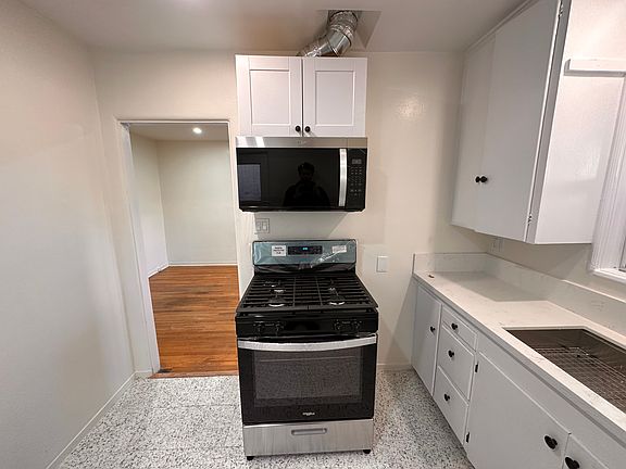 3rd image of 1122 N Ogden Dr #1122