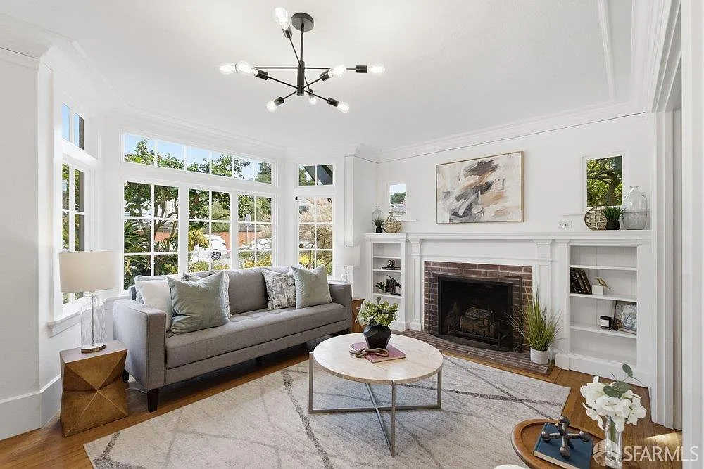 885 Head St - Photo 3
