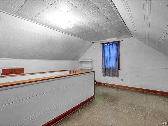 2nd image of 12 Clarence Harder Dr