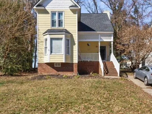 1721 Kingston Heath Way, Raleigh, NC 27604