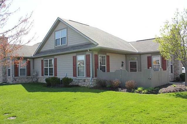 1st image of 16642 Brownstone Ct