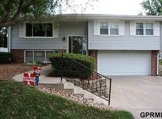 11645 Grand Ave, Omaha, NE 68164