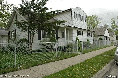 8145 Lozier Ave Photo 1