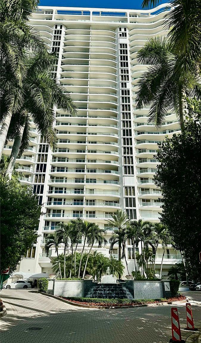 7000 Island Blvd Apt 2809, Aventura, Fl 33160 