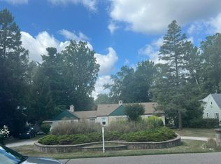 15681 Foch St, Livonia, MI 48154