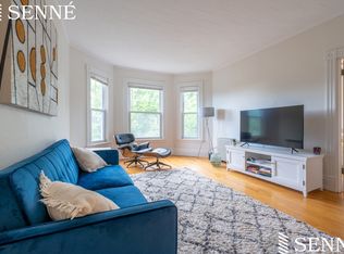 128 Magazine St APT 3, Cambridge, MA 02139