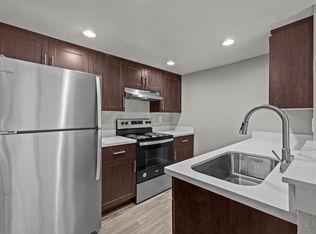 Sutter Station Apartments, Rancho Cordova, CA 95670