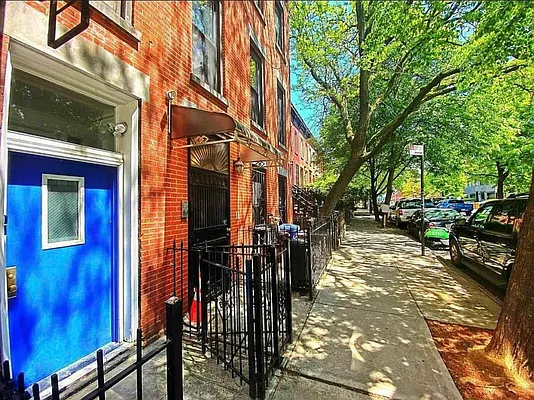 Rented by Corcoran | media 21