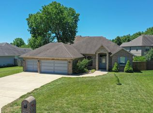 4210 W Watkins St, Springfield, MO 65802