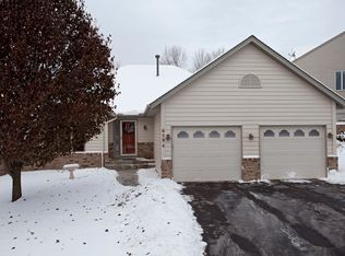 6594 Promontory Dr, Eden Prairie, MN 55346