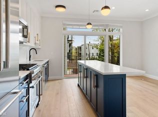 142 Pleasant St #4A, Dorchester, MA 02125