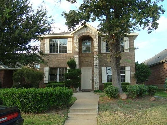 2nd image of 9017 Holliday Ln