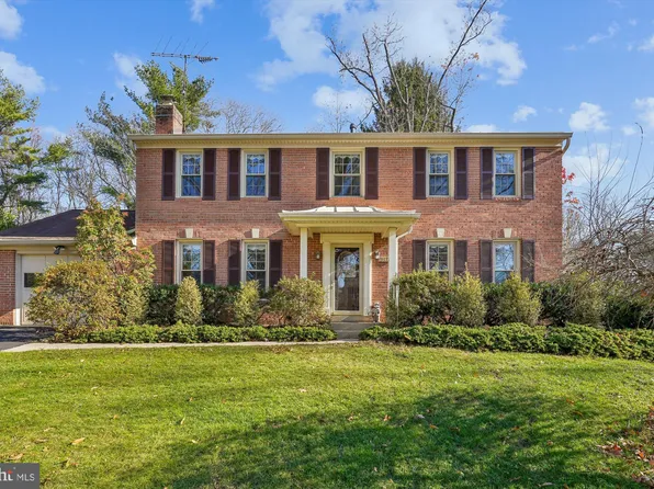 15417 Aylesbury St, Silver Spring, MD 20905