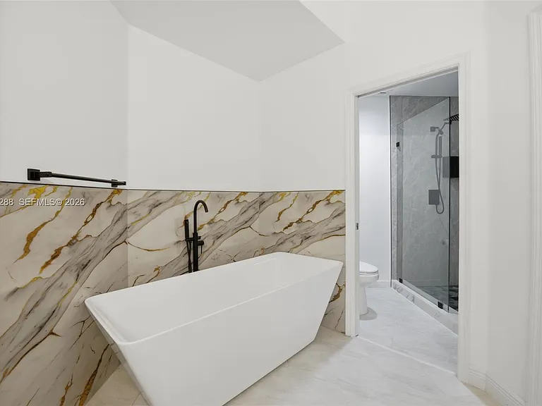 3500 Mystic Pointe Dr #Penthouse 5 — Photo 15