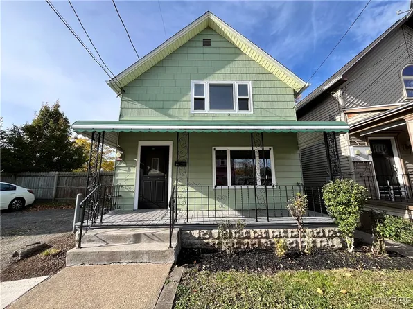 72 Bush St, Buffalo, NY 14207
