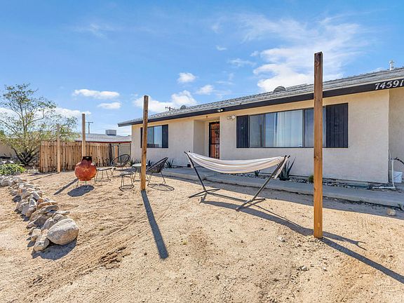 2nd image of 74591 Alta Loma Dr