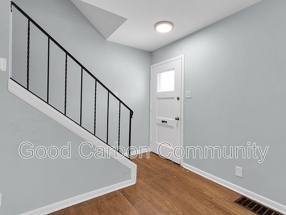 3rd image of 56 Janice St #56