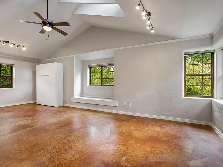 901 Spruce St #M — Photo 3
