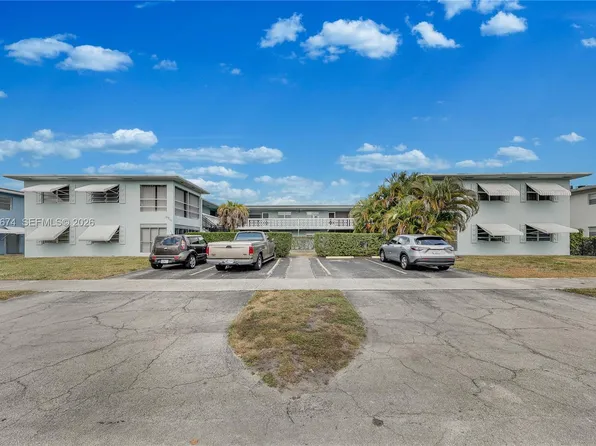 3711 Van Buren St APT 1, Hollywood, FL 33021
