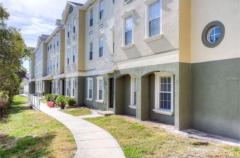 1st image of 10144 Arbor Run Dr Unit 25