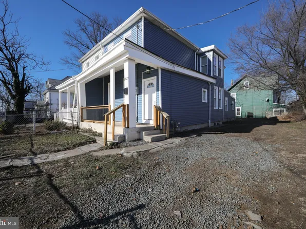 2829 High St, Camden, NJ 08105