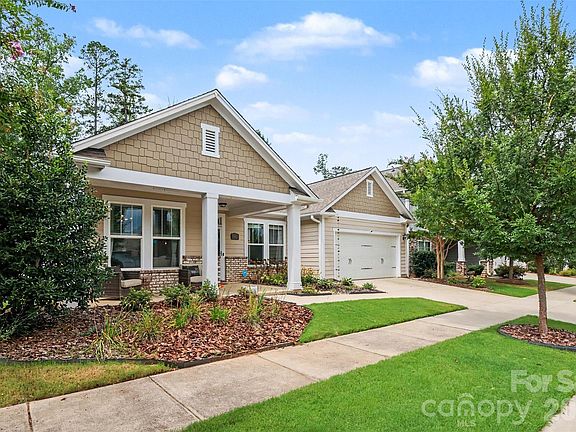 3rd image of 402 Dudley Dr