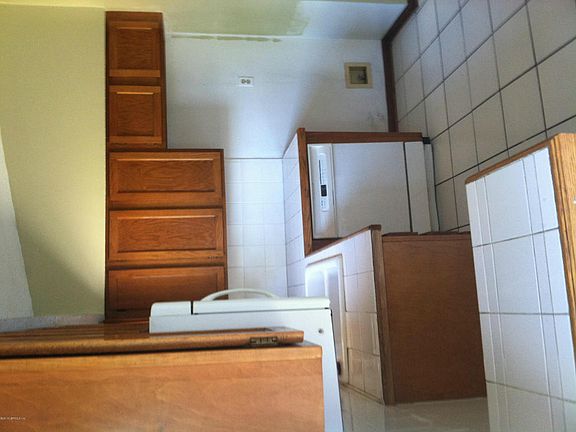 3rd image of 2638 San Francisco Blvd #A