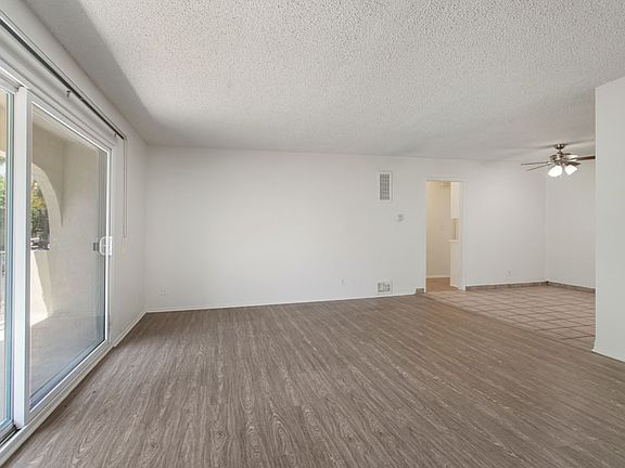 3rd image of 1316 Barry Ave APT 1