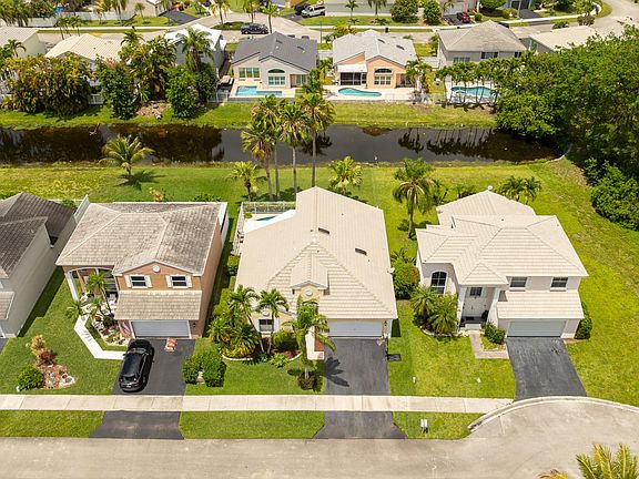 4th image of 5535 NW 54th Circle