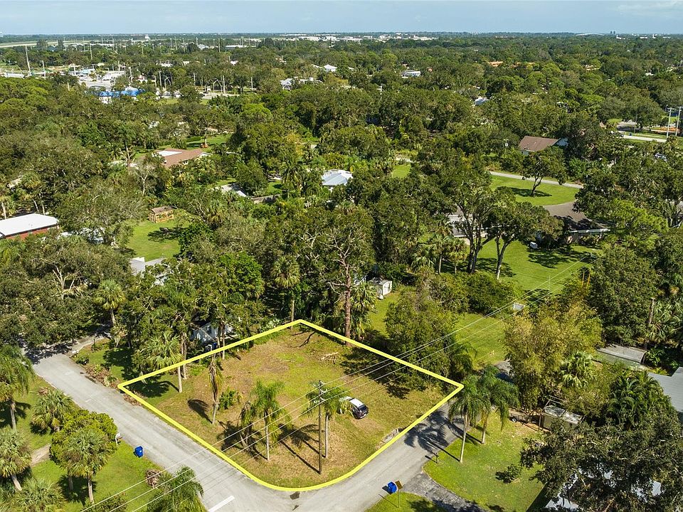 1st image of 1705 45th Avenue