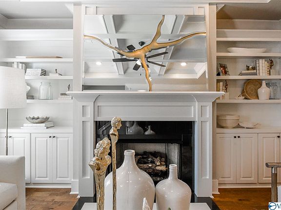 3rd image of 545 Madison Ave