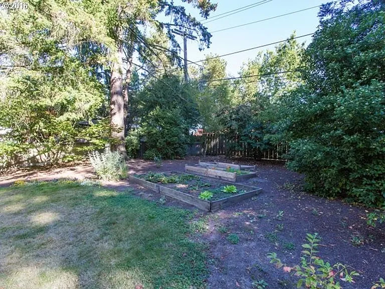 2520 SW Edgemoor Ave — Photo 21