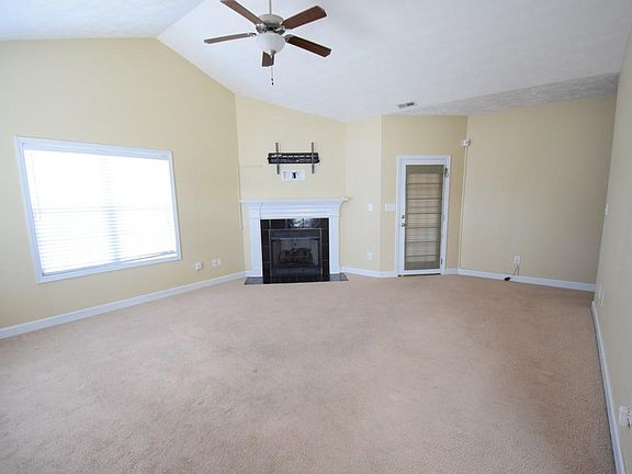 3rd image of 237 Triple Crown Dr