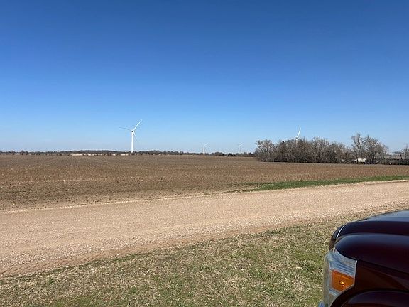 3rd image of Bender Rd