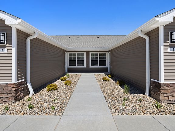 Private Entrance for Your Guests and Package Delivery