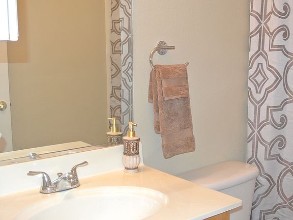 4th image of 10515 Danube Ct